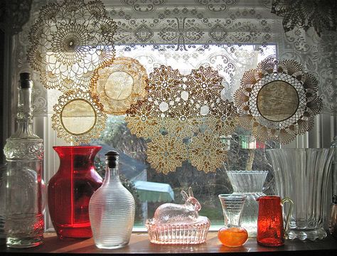 I see so many beautiful doilys at estate sales, Im going to start picking them up and making curtains. Soo beautiful! Doily Curtains, Doily Art, Doilies Crafts, No Sew Curtains, Net Curtains, Crochet Curtains, Lace Decor, Lace Curtains, Rod Pocket Curtains