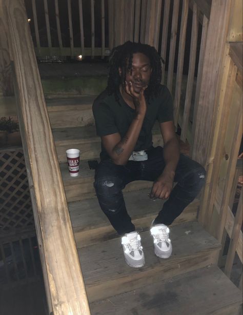 Lucki Rapper Wallpaper, Lucki Rapper, Rapper Pfps, Rapper Wallpaper, Swag Era, Rap Aesthetic, Blue Print, Mood Pics, Rappers