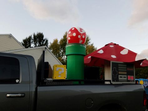 Super Mario Bros Halloween Parade float Mario Kart Float Ideas, Mario Parade Float Ideas, Super Mario Parade Float, Mario Parade Float, Mario Kart Parade Float, Mario Kart Halloween Decorations, Super Mario Bros Float, Mario Bros Halloween, Fiesta Float