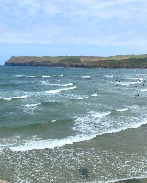 Why just dream of the perfect beach day when you can live it? . . . 🏄Nestled on the breathtaking North Cornish coast, Polzeath offers an unforgettable blend of sun, surf, and stunning landscapes. With Pentire Point majestically rising in the background, this idyllic spot is perfect for family fun, adventure seekers, and those looking to soak in the serene beauty of Cornwall. 📸@george_0d Book your Cornish getaway now and let Polzeath’s stunning coast be the backdrop to your next adventure. Li... Perfect Beach Day, Cornish Coast, Fun Adventure, Stunning Landscapes, Coastal Living, Beach Life, Beach Day, Cornwall, Family Fun