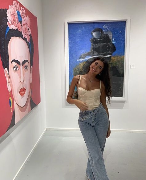 Art Gallery Outfit, Museum Outfit, Ig Pics, Image Swag, روتين العناية بالبشرة, Instagram Photo Inspiration, Date Outfits, Insta Photo Ideas, Mode Vintage