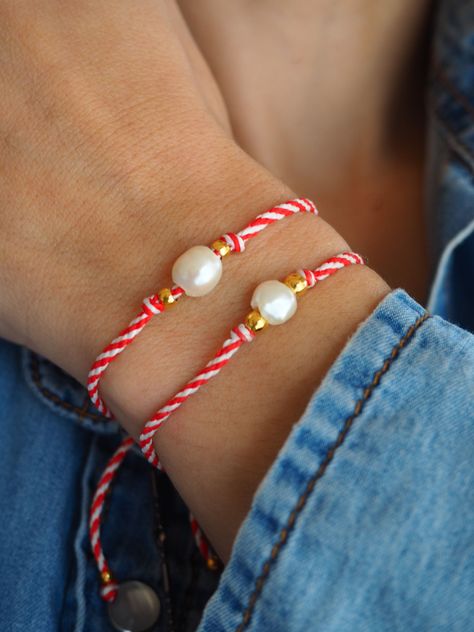 Greek March bracelet, Freshwater pearl Martis bracelet, March for woman, Martisor spring bracelet, Greek Martis Traditional Bracelet, Button Scarf, Bracelet Summer, Amazing Facts For Students, Summer Bracelet, Spring Bracelet, White Bracelet, Estilo Hippie, White Bracelets