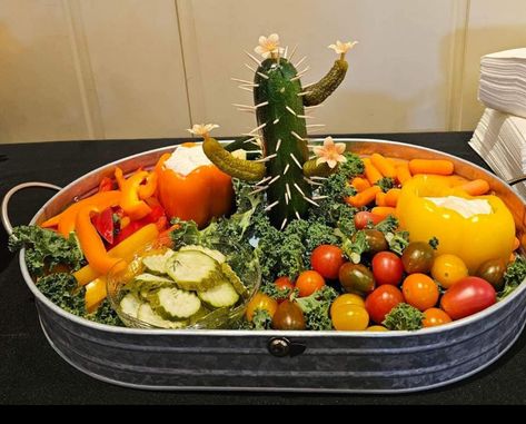 Cowboy Dinner Party Western Theme, Western Theme Fruit Tray, Wild West Food Ideas Western Theme, Wild West Appetizers, Cowboy Theme Charcuterie Board, Cowboy Themed Fruit Tray, Rodeo Charcuterie Board, Wild West Dessert Ideas, Food For Rodeo Theme Party