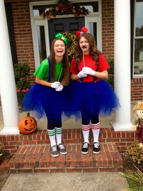 Mario and Luigi Halloween Costume Teen Girls Diy Mario Costume For Women, Girl Mario Costume, Mario And Luigi Costumes Teen Girl, Mario And Luigi Costumes Women, Mario Costume Women, Mario And Luigi Costumes, Mario And Luigi Halloween, Luigi Halloween Costume, Girls Halloween Costumes