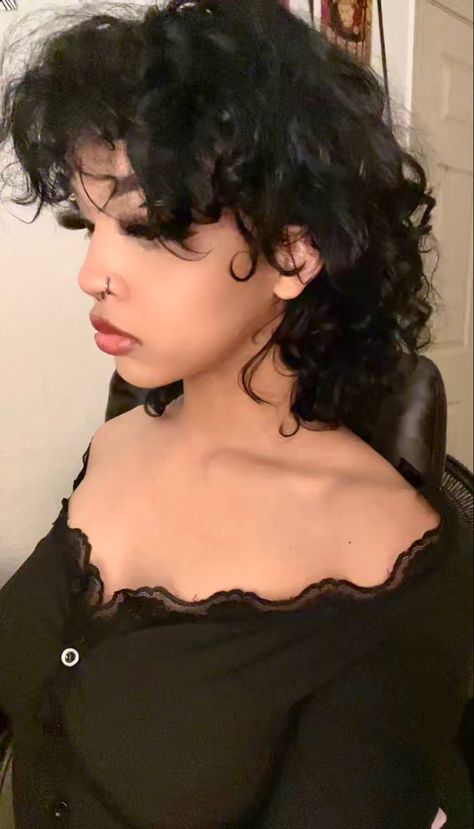 Female Mullet Wavy Hair, Short Curly Goth Hairstyles, Alt Haircuts Curly, Grown Out Curly Mullet, Female Curly Mullet, Curly Masc Haircut, Ramona Flowers Haircut Curly, Soft Mullet Curly, Masc Haircuts For Women Curly