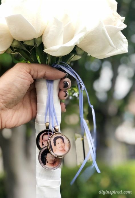 DIY Wedding Bouquet Photo Charms - DIY Inspired #torchbearer #wedding #diy #charms #bouquet #photo Photo Charms Diy, Make Your Own Wedding Bouquet, Wedding Bouquet Photo Charm, Wedding Bouquet Charms, Bouquet Photo, Bouquet Charms, Bridal Shower Diy, Country Weddings, Diy Wedding Bouquet