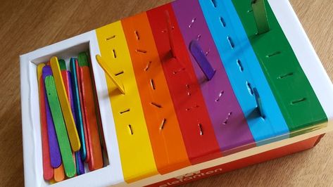 Popsicle Stick Color Sorting, Fine Motor Color Activities, Color Matching Popsicle Sticks, Montessori Popsicle Sticks, Popsicle Stick Fine Motor Activity, Toddler Popsicle Stick Activities, Popsicle Stick Activities Toddlers, Popsicle Sticks Activities, Activities With Popsicle Sticks