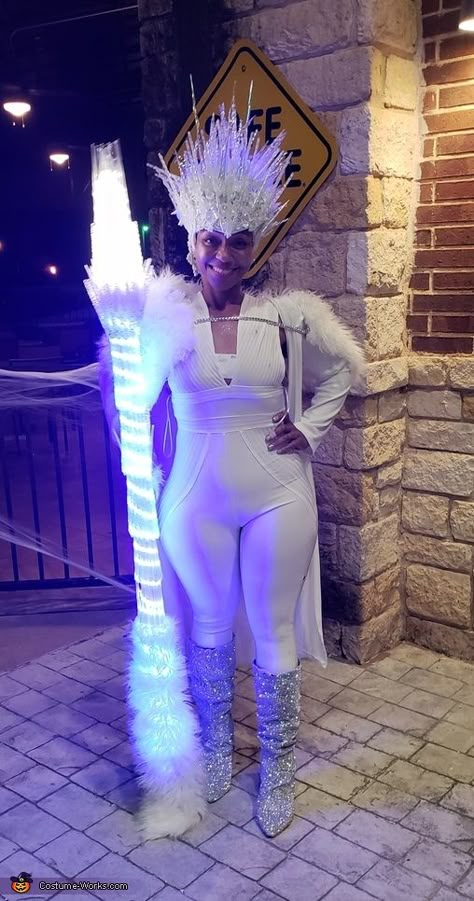 Ice Queen Costume Glacier Costume, Ice Goddess Costume, Snow Storm Costume, Ice Costume Diy, Winter Queen Costume, Snowflake Costume For Women, Ice Queen Costume Halloween, Ice Dress Snow Queen, Ice Queen Costume Diy