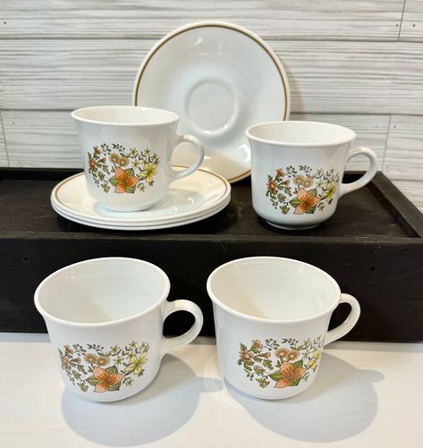 Excited to share this item from my #etsy shop: Vintage Corelle Indian Summer 4 cups and matching saucers #1970s #1980s #retro #indiansummer #pyrex #corningware #corelle #atouchofwhimsybyare Polymer Clay Pens, Clay Pen, Indian Summer, Gifts For My Sister, Glass Collection, Etsy Listing, Best Gifts