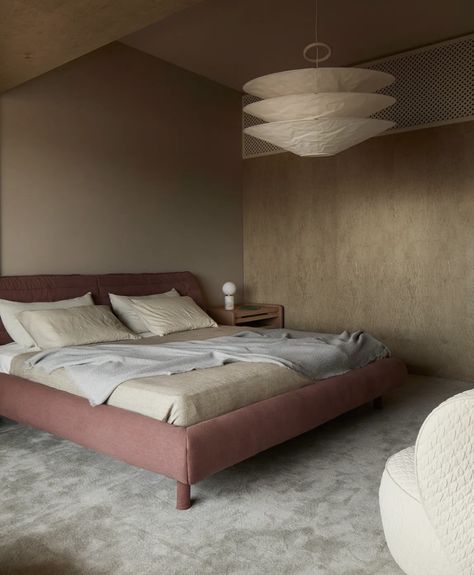 Bedroom Architectural Digest, Masculine Bedroom Decor, Rome Apartment, Travertine Floor Tile, Fendi Casa, Masculine Bedroom, Moody Bedroom, Travertine Floors, Decor 2024