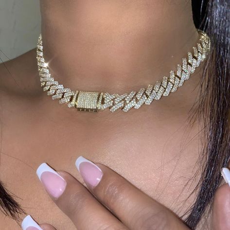 Online Jewelry Store on Instagram: “Gold Deluxe Crystal Cuban Link Necklace ✨💛 Officialkollection.com 💎” Cuban Chains, Buy Gold Jewelry, Cuban Link Necklace, Link Design, Chain For Women, Wrist Game, Miami Cuban, Neck Choker, Chain Choker Necklace