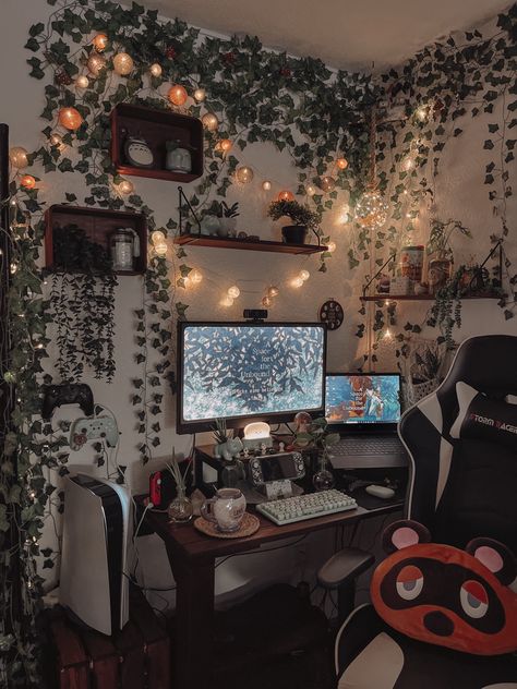 Aesthetic Gaming Room, Comfy Bedrooms, Gaming Room Ideas, Aesthetic Gaming, Games Room Inspiration, Game Setup, Cozy Desk, Gaming Room Decor, Gamer Room Decor