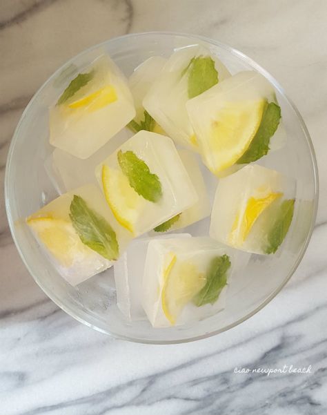 ciao! newport beach: festive weekend table Fruit And Herb Ice Cubes, Easter Ice Cubes, Citrus Ice Cubes, Gourmet Ice Cubes, Fun Ice Cubes, Mint Ice Cubes, Lemon Ice Cubes, Fruit Ice Cubes, Steak Dinner Sides