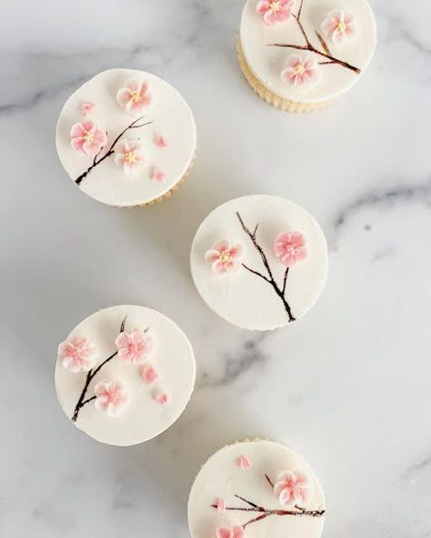 Cherry Blossom Strawberries, Cherry Blossom First Birthday, Cherry Blossom Treats, Cherry Blossom Bridal Shower Theme, Sakura Cupcakes, Cherry Blossom Birthday Theme, Cherry Blossom Cake Ideas, Cherry Blossom Party Theme, Cherry Blossom Baby Shower Ideas