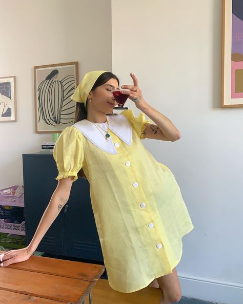 Weekend cocktails in my Daily sleeper dress 💛 Sleeper Dress, Daily Sleeper, The 80s Fashion, The Sleeper, Loungewear Dress, Luxury Loungewear, Loungewear Luxury, Linen Mini Dress, Pajama Sets