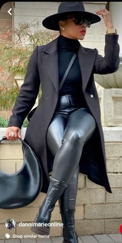 Classy Outfits With Hats, Suede And Leather Outfit, Outfit Ideas With Cap For Women, Black Dress And Hat Outfit, Womans Outfit Ideas, Diva Fashion Classy, Work Outfits With Hats For Women, Fall Coats 2024, Ladies Fall Fashion 2023