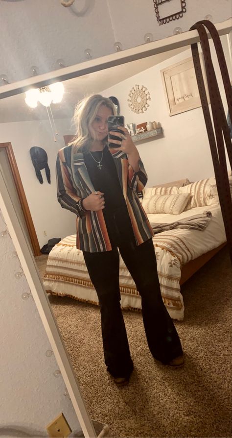 Dress Up Day Ideas For Work, Western Bussines Attire, Casual Banquet Outfit, Business Casual With Cowgirl Boots, Western Business Casual Summer, Blazer Western Outfits For Women, Western Business Casual Plus Size, Western Buissnes Attire, Western Outfits With Blazer