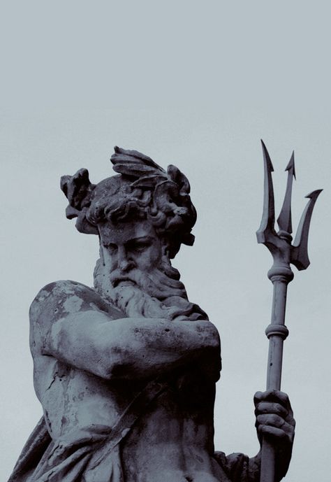 BLACK & BLUE — King Neptune’s Stolen Crown (by Mattie O’Gibbs) Poseidon Greek Mythology, Neptune Statue, King Neptune, Greek Mythology Statue, Poseidon Tattoo, Greek Mythology Gods, Roman Gods, Ancient Statues, Pagan Art