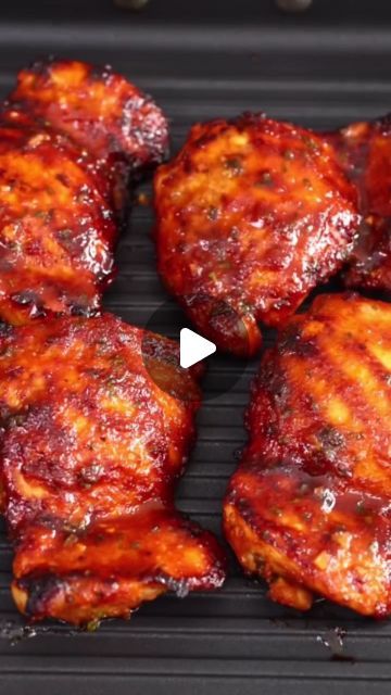 prochefclips on Instagram: "Perfect Chicken Marinade! 🤤

This Is The Best Marinade Ever!🙌Because of the sweetness of the honey, the sourness of the lime juice, and the slight spiciness of the cayenne! This one of a kind chicken is truly a flavor bomb in your mouth.😋 It's simply perfect. The best parts is the recipe is simple and fast,💨 it only takes about 20 min. and a few ingredients and spices. Spicy, sour, sweet, delicious! 👌

Follow us: @prochefclips for more amazing recipes, and we'll follow you back! ❤️

Like for more reels like this! 👍

We appreciate you! ❤️

Credit: @chef_jonnymarsh 

#chickenrecipes #chicken #marinade #chickenmarinade #sweetandsavory #recipes #recipe #recipeideas#foodies #foodideas #foods #food #foodvideos #cookingvideos #cooking #viralreels #easyfood #viral Grilled Chicken Recipes Marinade, Simple Grilled Chicken Recipes, Homemade Chicken Marinade, Best Marinade, Best Chicken Ever, Lean Meal Plan, Grilled Chicken Recipes Easy, Marinade For Chicken, Barbeque Chicken