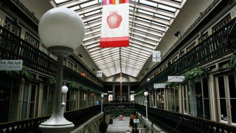 Microloft Apartments in Oldest US Mall Abandoned Mall, Bike Storage Room, New York City Images, Tiny House Talk, Built In Bed, Micro Apartment, Tiny Apartments, Modern Tiny House, Tiny House Movement