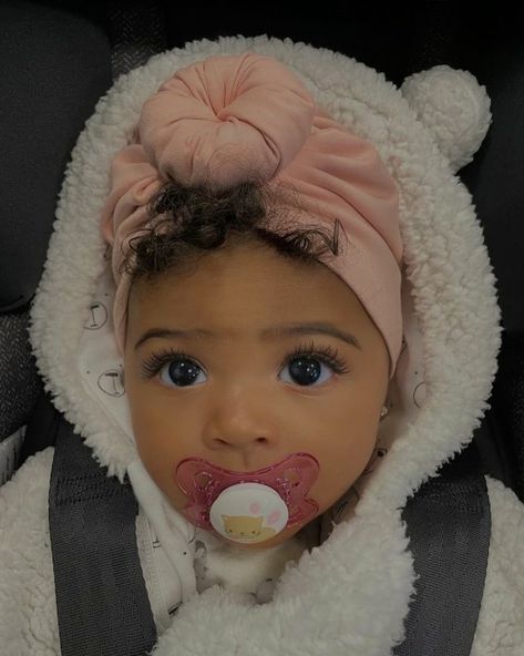 Cute Babies Pictures, Cute Babies Mixed, Cute Black Baby Girl, Blaxican Babies, Mix Babies, Cute Babys, Blasian Babies, Baby Girl Black, Mixed Baby