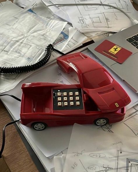 Ferrari Vintage, Car Retro, Ferrari Testarossa, Rich Home, Super Rich Kids, Retro Phone, Vintage Telephone, Blast From The Past, Rich Kids