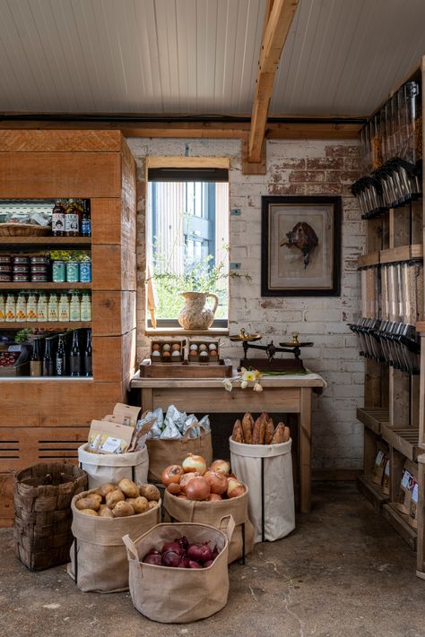 Cotswolds Delicatessen & Cafe - Kitesgrove Farmhouse Store Design, Farm Cafe Design Coffee Shop, Farm Shop Cafe, Farm Shop Aesthetic, Farm Cafe Design, Farm Shop Interior, Farm Coffee Shop, Farm Shop Ideas, Barn Cafe