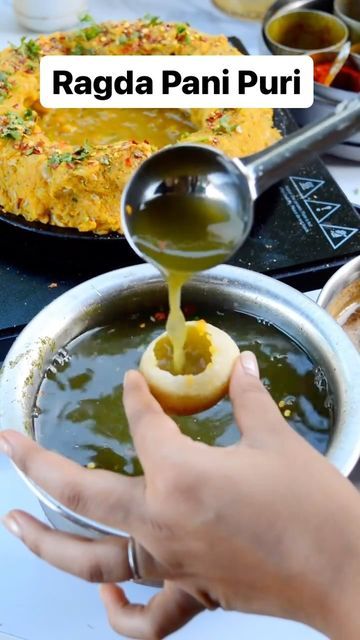 Home Recipies on Instagram: "Ragda Pani Puri |🌷🌹🌿🍀

 Ingredients 

Boiled Aloo 500gm 
Boiled white matar 300gm 
Pudina Mirchi Ka paste 2 tbsp 
Salt & black salt to taste 
Garam masala 1 tbsp 
Dhaniya Powder 1 big tbsp 
Red Chilli Powder - 2 big tbsp 
Haldi Powder- 1 tsp 
Chaat masala - 1 tbsp 

Mix everything well 

Apply Oil on tawa, then yeh mixture ko tawa ke upr volcano jaisa shape de dijiye ..

Gas on kare, beech mai thoda sa pani, Pani puri vala pani add kre , side se thoda thoda prepared mixture beech mai add krte jaye nd cook kare for 1or2 min .. garma garam ragde ko Puri mai dip kare usme imli ki Chutney,  pudina vala pani add krke enjoyy kare #recipe #indianfood #nasta #easyrecipes #food #foodporn #viral #panipuri #ragdapanipuri @instant_recipies #ragdapetis #garmagaram" Panipuri Ka Pani Recipe, Indian Pani Puri Recipes, Pani Puri Chat, Pani Puri Aloo Masala Recipe, Gupchup Pani Puri, Breakfast Recipes Kids, Pani Puri, Chaat Recipe, Chaat Masala