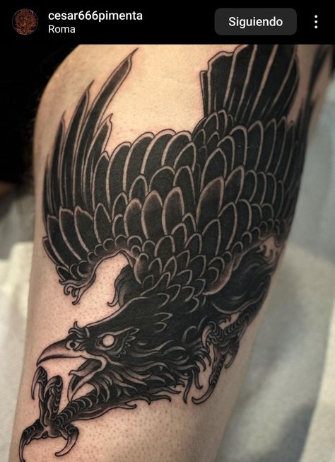 Raven Leg Tattoo Men, Crow Shoulder Tattoo For Men, Crow Stomach Tattoo, Viking Bird Tattoo, Crow Tattoo Traditional Old School, Stomach American Traditional Tattoos, Blackwork Crow Tattoo, Owl Snake Tattoo, Raven American Traditional Tattoo