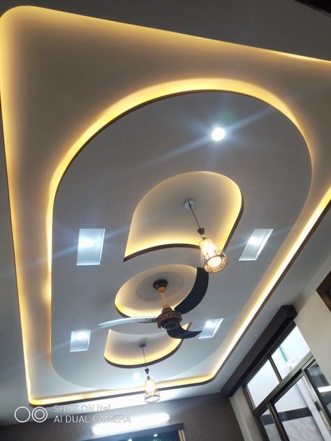 Hall Design Ceiling, Old Ceiling Design, Forciling Design Hall, Curved False Ceiling, Home Pop Design, Gypsum Ceiling Design Living Rooms, Bedroom Ceiling Design Ideas, Latest Pop Design For Hall, Hall Pop Ceiling Design