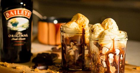 Baileys S'mores Christmas Drinks Alcohol Recipes, Baileys Original Irish Cream, Christmas Drinks Alcohol, Baileys Recipes, Baileys Irish, Baileys Irish Cream, Alcohol Drink Recipes, Drinks Alcohol Recipes, Irish Cream