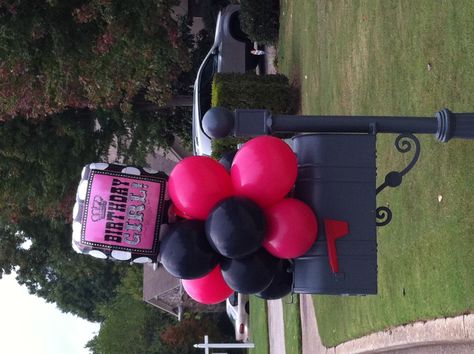 Birthday Girl balloons on the mailbox Decorating With Balloons, Balloons No Helium, Graduation Party Checklist, Birthday Blast, Birthday Party Snacks, Party Checklist, The Mailbox, Travel Party, Birthday Girl