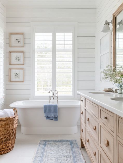 2024’s Coastal Bathroom Trends – You’ll Love! - Neutral Coastal Bathroom, Coastal Boho Bathroom, Shiplap Bathrooms, Coastal Master Bath, Beach House Bathroom Ideas, Nantucket Style Homes Interior, Stone Shower Floor, Coastal Bathroom Ideas, House Bathroom Ideas