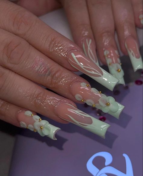 Sage Quince Nails, Sage Green Gel X Nails, Long Acrylic Nails Sage Green, Sage Green Nails With Charms, Sage Green Nails Acrylic Long, Short Sage Green Nails, Kali Uchis Nail Ideas, Kali Uchis Nails, Xv Nails