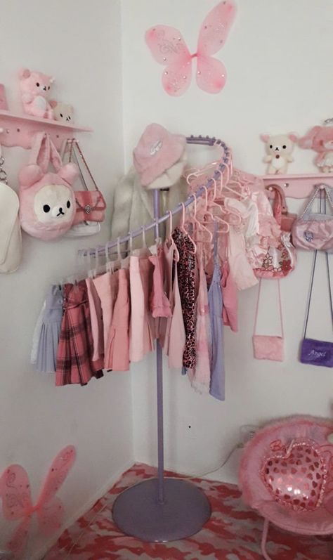 Kawaii Room Ideas, Pink Stuff, Dekorasi Kamar Tidur, Pastel Room, Cute Bedroom Decor, Cute Room Ideas, Pretty Room, Dreamy Room, Kawaii Room