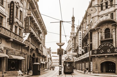 Republic City, Old Shanghai, Street Stock, Chiang Rai, Northern Thailand, Old Street, Bella Vista, Photo Beautiful, City Landscape