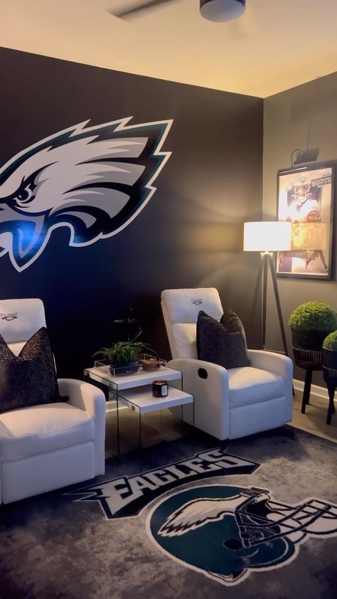 Philadelphia Eagles Basement, Eagles Basement Man Cave, Man Cave Football Theme, Philadelphia Eagles Man Cave Ideas, Diy Philadelphia Eagles Decor, Simple Man Cave Ideas, Eagles Basement, Philadelphia Eagles Bedroom, Philadelphia Eagles Room