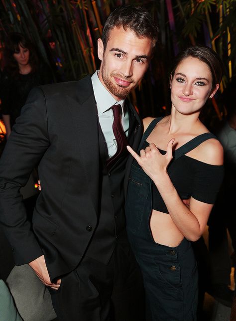 Get married. NOW. Thoe James, Divergent Cast, Divergent Theo James, Divergent Memes, Tris And Tobias, Divergent Movie, Tris And Four, Theodore James, Divergent Fandom