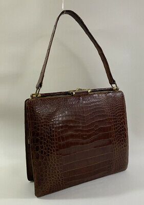 Crocodile Bags, Vintage Handbag, Vintage Girl, Retro Mode, Vintage Purses, Vintage Purse, Crocodile Leather, Satchel Handbags, Vintage Girls