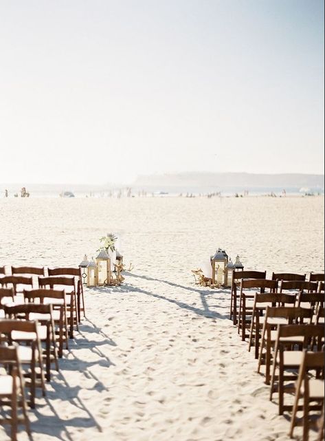 Beach altar with lanterns, no arch - Photoshopped Beach Wedding No Arch, Simple Beach Ceremony Decor, Dune Wedding, Florist Inspiration, Beach Wedding Navy, Aruba Wedding, Beach Wedding Coral, Elegant Beach Wedding, Destin Wedding