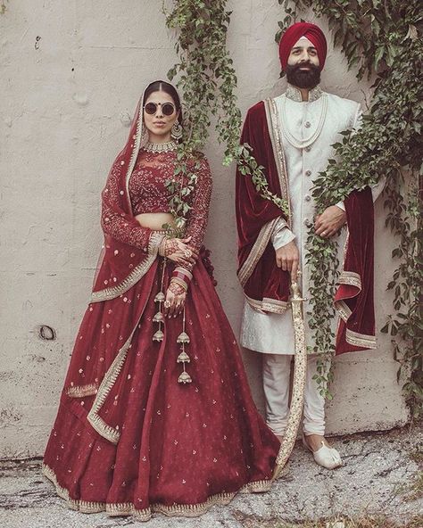 Indian Bride And Groom Outfits Matching, Indian Wedding Reception Outfit, Sikh Groom, Groom Indian Wedding Outfits, Royal Indian Wedding, Maroon Lehenga, Wedding Seasons, Wedding Fits, Candid Couple