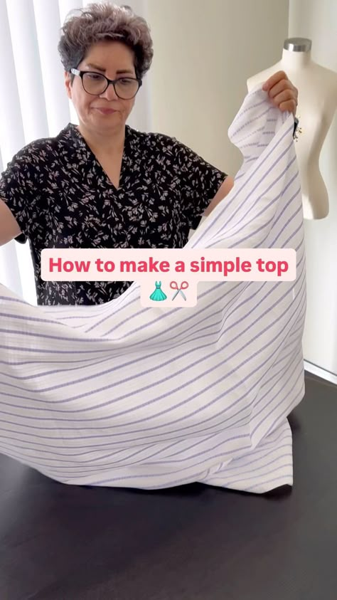 Mahyar Hosseiny | An amazing technique to make a beautiful top .try it and enjoy it 🤩✂️👗 you need 140 cm of fabric 🙏song by @don_xhoni . . . #sewing… | Instagram Easy Womens Top Sewing Pattern, How To Stitch A Top, Sewing A Blouse, Diy Tops Sewing, Easy Top To Sew, Sewing Without A Pattern, Top Stitching Ideas Patterns, Easy To Sew Tops, Easy Shirts To Sew