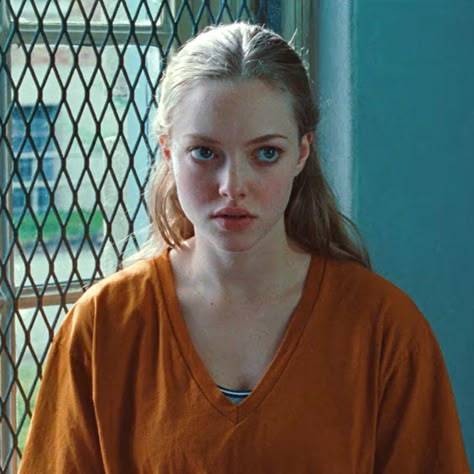 Young Amanda Seyfried, Amanda Seyfried 2000s, Actress Face Claims, Amanda Seyfried Movies, Needy Lesnicki, Jennifer Friends, Miss Girl, Classy Wedding Dress, Jennifer's Body