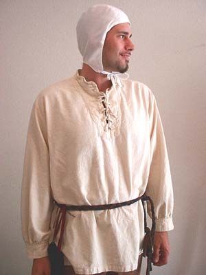 The ideal shirt for the farmer, peasant, serf, rogue, renegade, outlaw, artisan, merchant, or sell sword of the high middle ages and renaissance! Pippin Musical, Inn Keeper, Middle Ages Clothing, Medieval Peasant, Pirate Shirt, Medieval Europe, Farmer Shirt, Peasant Shirt, Middle Age Fashion