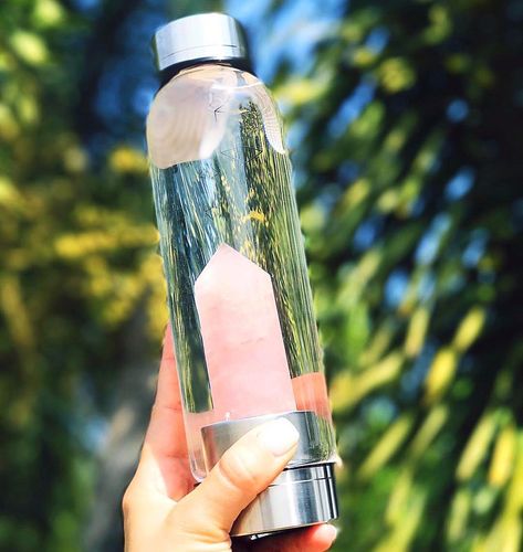 Glacce Crystal Quartz Water Bottle Review - PureWow Crystal Water Bottle, Water For Health, Crystal Bottle, Tequila Drinks, Liquor Drinks, Infused Water Bottle, Cute Water Bottles, Crystal Water, Drinks Design