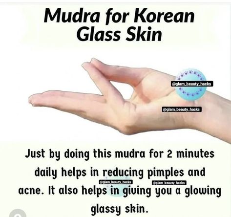 Mudra For Skin, Healing Reflexology, Glassy Skin, Pressure Point Therapy, Quick Yoga, Korean Glass Skin, Yoga Facts, Massage Therapy Techniques, How To Reduce Pimples