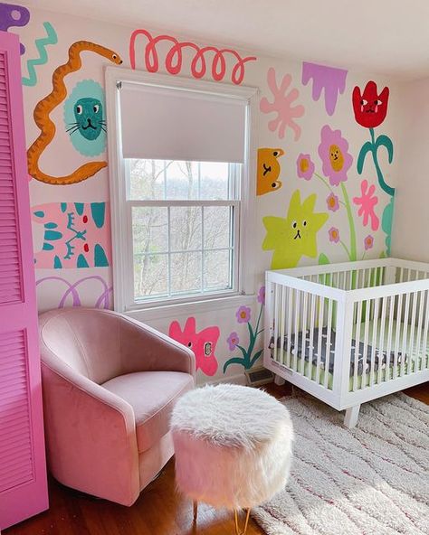 Sarah Blumer on Instagram: "After a round of musical rooms, Zadie’s gonna lay claim to this happy space. Since it’s so small, it works much better as a kid’s bedroom than the designated playroom. And I know she’ll probably want to paint over it one day, but we both love the mural I painted in here!" Play Room Painting Ideas, Colorful Playroom Mural, Mural For Playroom, Toy Room Mural, Murals For Girls Bedroom, Playroom Painting Ideas, Maximalist Toddler Room, Kids Colorful Bedroom, Play Room Wall Painting