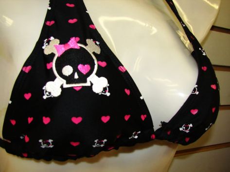 Scene Swimsuit, Emo Princess, Pink Skull, Scene Girls, Scene Kids, Cute Swimsuits, Swaggy Outfits, Starling, Edgy Outfits