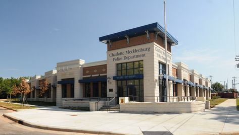 Police Department Building, City Ideas, Public Safety, Lego City, Police Department, Small Towns, Multi Story Building, Lego, House Design