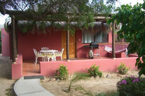 mexican casitas. Mexican Style Patio, Mexican Villa House, Spanish Style Homes Exterior, Mexican Casita, Mexican House Exterior, Mexican Beach House, Mexican Courtyard, Mexican Homes, Mexican Villa